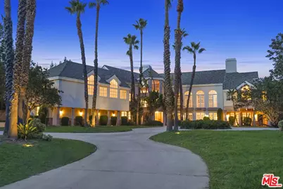 22515 La Quilla Dr, Chatsworth, CA 91311 - Photo 1