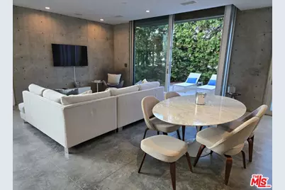 252 Bernard Ave, Venice, CA 90291 - Photo 1