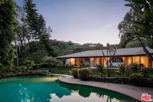 1117 N Beverly Dr, Beverly Hills, CA 90210 - Photo 1