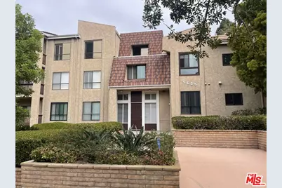 5625 Cambridge Way #301, Culver City, CA 90230 - Photo 1