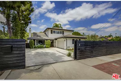13123 Magnolia Blvd, Sherman Oaks, CA 91423 - Photo 1