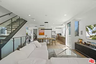 724 California Ave, Venice, CA 90291 - Photo 1