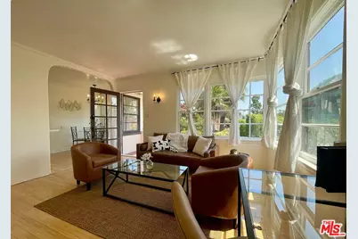 1144 15th St #3, Santa Monica, CA 90403 - Photo 1