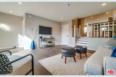 1832 Rockefeller Ln #9, Redondo Beach, CA 90278 - Photo 1