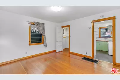 2540 Glen Green St #2540, Los Angeles, CA 90068 - Photo 1