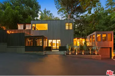 10072 Westwanda Dr, Beverly Hills, CA 90210 - Photo 1