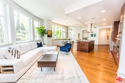 10700 Wilshire Blvd #209, Los Angeles, CA 90024 - Photo 1