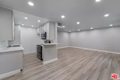 110 E Hillcrest Blvd #115, Inglewood, CA 90301 - Photo 1