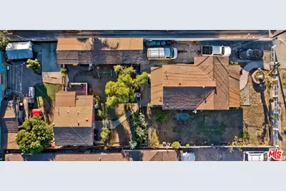 3934 W 106th St, Inglewood, CA 90303 - Photo 1