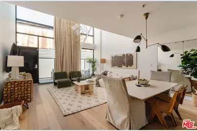 700 Main St #11, Venice, CA 90291 - Photo 1