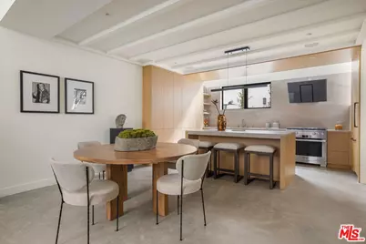 919 Hilldale Ave, West Hollywood, CA 90069 - Photo 1