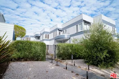 1021 17th St #D, Santa Monica, CA 90403 - Photo 1