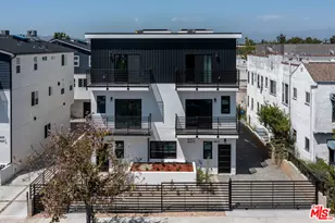 4643 W 18th St, Los Angeles, CA 90019 - Photo 1