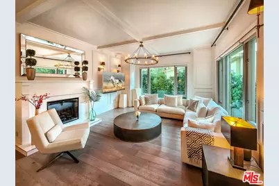 10727 Wilshire Blvd #202, Los Angeles, CA 90024 - Photo 1