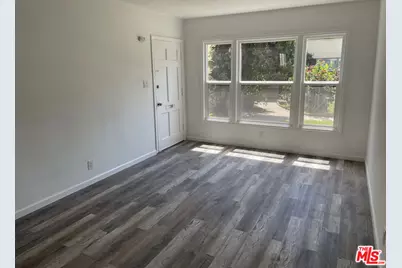 1620 S St Andrews Pl, Los Angeles, CA 90019 - Photo 1