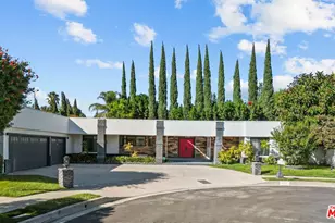 19651 Marilla St, Northridge, CA 91324 - Photo 1