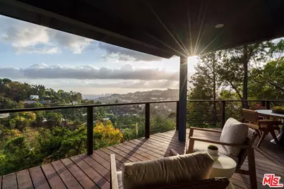 7420 Cervantes Pl, Los Angeles, CA 90046 - Photo 1