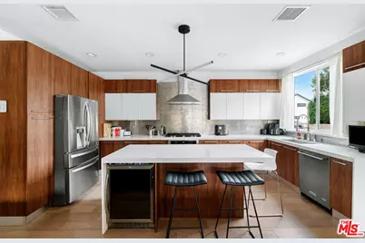 12504 Kling St, Studio City, CA 91604 - Photo 1