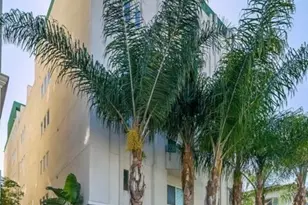 906 S Serrano Ave, Los Angeles, CA 90006 - Photo 1