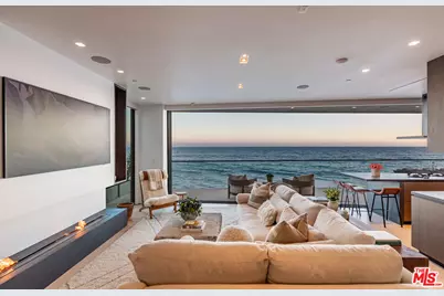18954 Pacific Coast Hwy, Malibu, CA 90265 - Photo 1