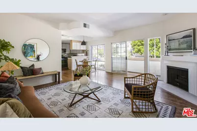 11110 Camarillo St #113, Toluca Lake, CA 91602 - Photo 1