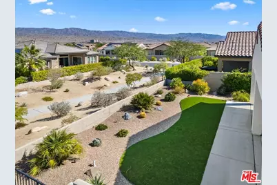 86 Burgundy, Rancho Mirage, CA 92270 - Photo 1