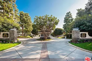 13078 Mindanao Way, Marina del Rey, CA 90292 - Photo 1