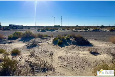 2105 Sea View Dr, Thermal, CA 92274 - Photo 1