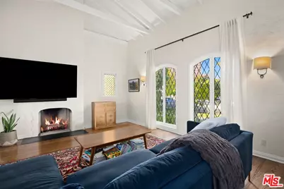 6502 Commodore Sloat Dr, Los Angeles, CA 90048 - Photo 1