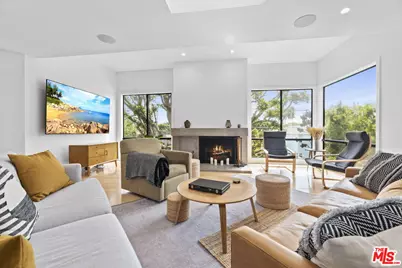 2607 2nd St #1, Santa Monica, CA 90405 - Photo 1