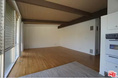 11131 Rose Ave #28, Los Angeles, CA 90034 - Photo 1