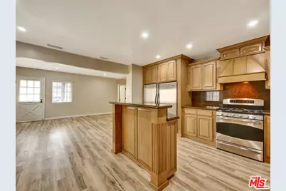 5341 Strohm Ave, North Hollywood, CA 91601 - Photo 1