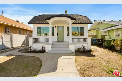 1020 W 55th St, Los Angeles, CA 90037 - Photo 1