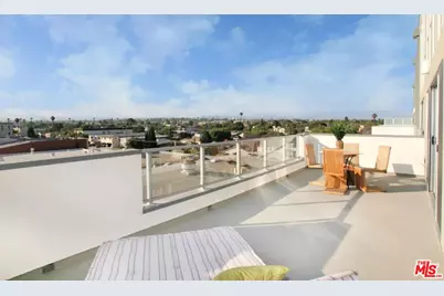 4133 Redwood Ave #4013, Los Angeles, CA 90066 - Photo 1