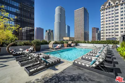 727 W 7th St #501, Los Angeles, CA 90017 - Photo 1