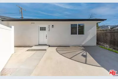 8430 Glenoaks Blvd, Los Angeles, CA 91352 - Photo 1