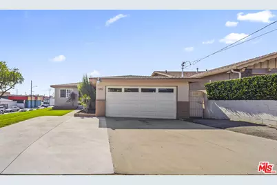 1302 W 127th St, Los Angeles, CA 90044 - Photo 1