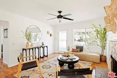 3379 Stewart Ave, Los Angeles, CA 90066 - Photo 1