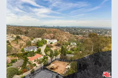 1349 Marinette Rd, Pacific Palisades, CA 90272 - Photo 1