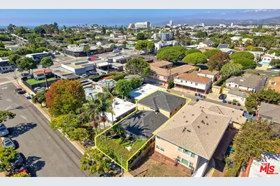 827 Cedar St, Santa Monica, CA 90405 - Photo 1