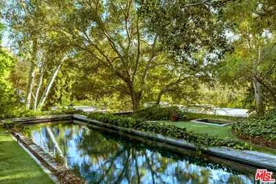 715 Brooktree Rd, Pacific Palisades, CA 90272 - Photo 1