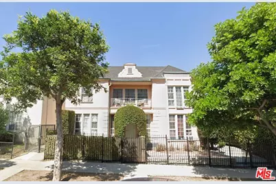 933 S Hobart Blvd #1/4, Los Angeles, CA 90006 - Photo 1