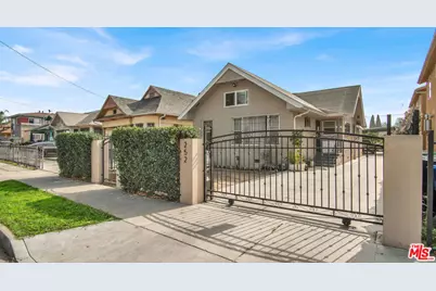 252 E 47th St, Los Angeles, CA 90011 - Photo 1