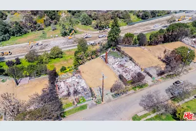 701 Radcliffe Ave, Pacific Palisades, CA 90272 - Photo 1