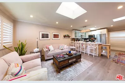 938 Palm Ave #8, West Hollywood, CA 90069 - Photo 1