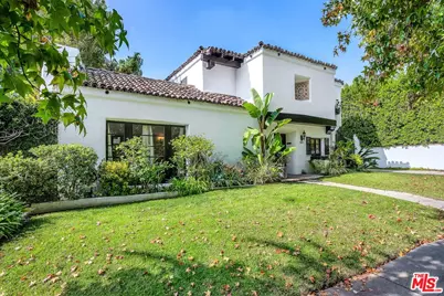 2027 N Edgemont St, Los Angeles, CA 90027 - Photo 1