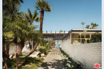 1911 La Mesa Dr, Santa Monica, CA 90402 - Photo 1