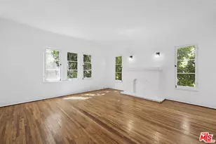 129 N Swall Dr, Los Angeles, CA 90048 - Photo 1