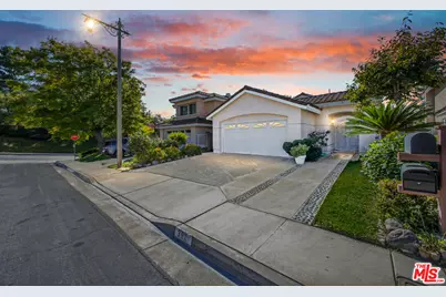 381 S Lilac Ct, Anaheim, CA 92808 - Photo 1