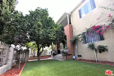 5418 Lemon Grove Ave #5420, Los Angeles, CA 90038 - Photo 1